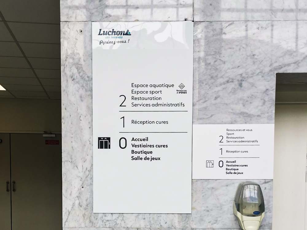 directionnel-signalétique-thermes-luchon